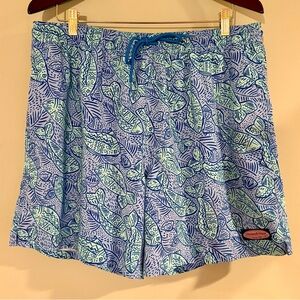 Vineyard Vines XL Men’s Swim Trunks – Blue & Mint Tropical Fish Print